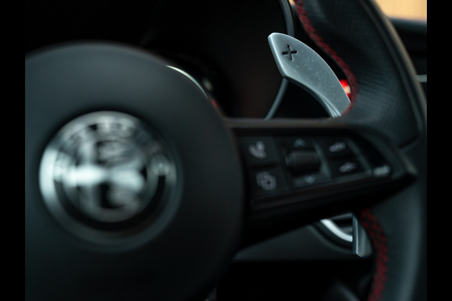 Alfa Romeo Giulia 2.0T 280pk GME AWD Competizione Q4 MY25 | Harman/Kardon | CarPlay | Adapt. cruise