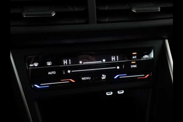 Volkswagen Polo 1.0 TSI Life Edition 95 pk | Verlengde garantie | Navigatie via App | Parkeersensoren achter | Achteruitrijcamera | Adaptieve cruise control | Volkswagen Polo 1.0 TSI Life Edition 95 pk | Verlengde garantie | Navigatie via App | Parkeersensoren achter | Achteruitrijcamera | Adaptieve cruise control |