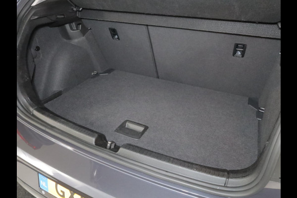 Volkswagen Polo 1.0 TSI Life Edition 95 pk | Verlengde garantie | Navigatie via App | Parkeersensoren achter | Achteruitrijcamera | Adaptieve cruise control | Volkswagen Polo 1.0 TSI Life Edition 95 pk | Verlengde garantie | Navigatie via App | Parkeersensoren achter | Achteruitrijcamera | Adaptieve cruise control |