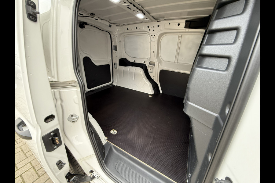 Volkswagen Caddy Cargo 2.0 TDI Comfort EURO 6 Trekhaak/CarPlay Volkswagen Caddy Cargo 2.0 TDI Comfort EURO 6 Trekhaak/CarPlay