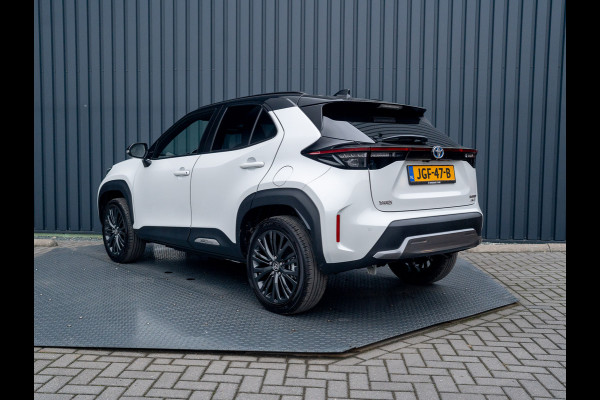 Toyota Yaris Cross 1.5 Hybrid AWD Adventure | Blind Spot | Stoel & Stuur verw. | Parkeersensoren | Prijs Rijklaar!! Toyota Yaris Cross 1.5 Hybrid AWD Adventure | Blind Spot | Stoel & Stuur verw. | Parkeersensoren | Prijs Rijklaar!!