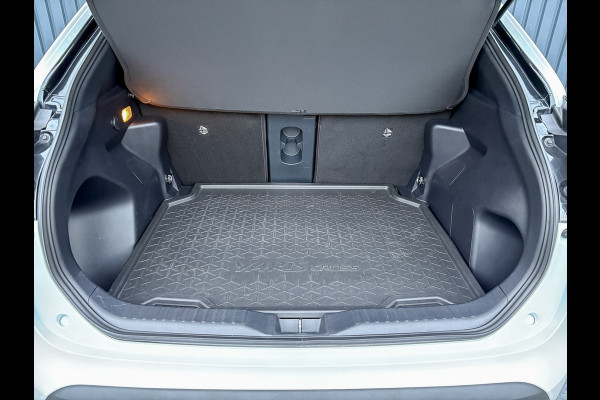 Toyota Yaris Cross 1.5 Hybrid AWD Adventure | Blind Spot | Stoel & Stuur verw. | Parkeersensoren | Prijs Rijklaar!! Toyota Yaris Cross 1.5 Hybrid AWD Adventure | Blind Spot | Stoel & Stuur verw. | Parkeersensoren | Prijs Rijklaar!!