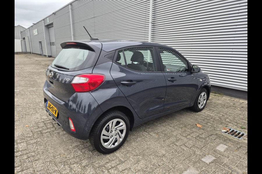 Hyundai i10 1.0 5Drs,Airco,stoel/stuurverwarming,Lane assist,Bluethooth,Parkeersensoren