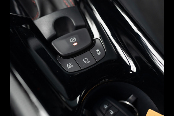Toyota C-HR 1.8 Hybrid GR-Sport | Blind Spot | Stuur & Stoel verw. | Full LED | Prijs Rijklaar!!
