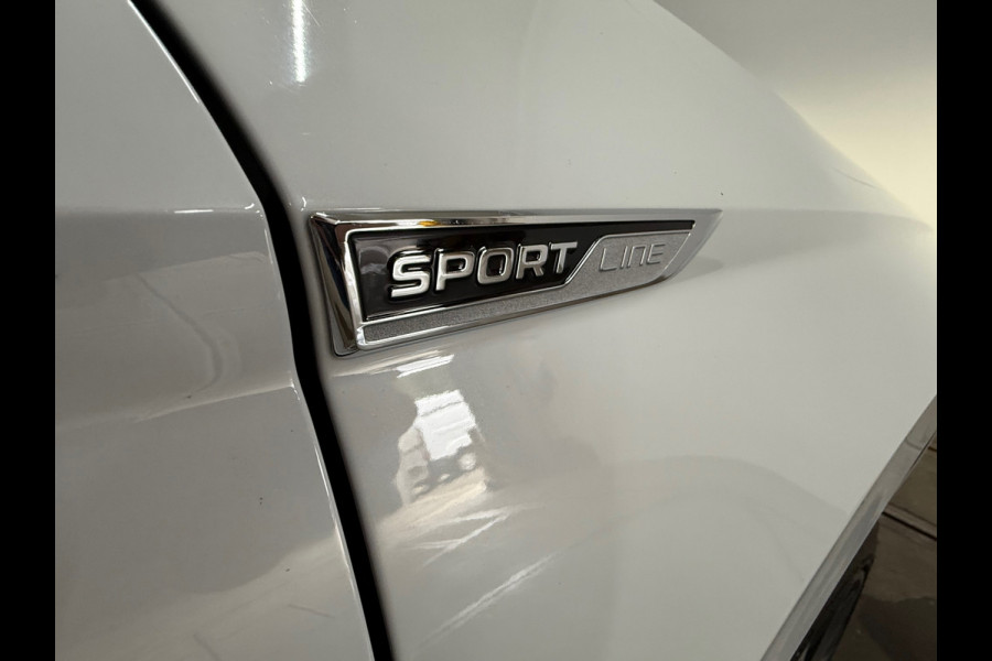 Škoda Karoq 1.5 TSI DSG 4x4 Sportline Business | 1800KG Trekgewicht | Carplay | Sportstoelen | Camera