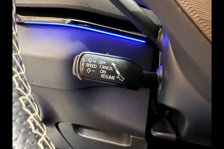 Škoda Karoq 1.5 TSI DSG 4x4 Sportline Business | 1800KG Trekgewicht | Carplay | Sportstoelen | Camera