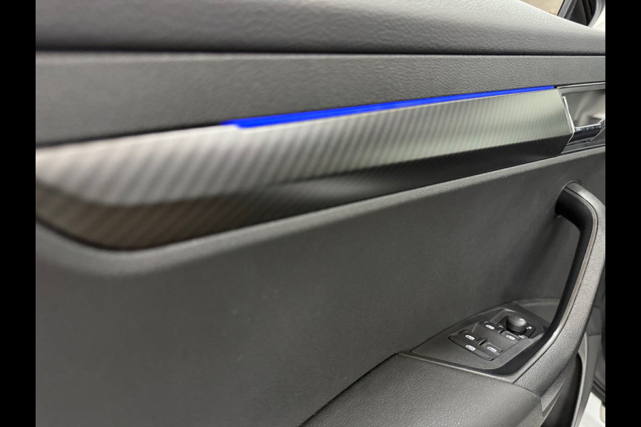 Škoda Karoq 1.5 TSI DSG 4x4 Sportline Business | 1800KG Trekgewicht | Carplay | Sportstoelen | Camera