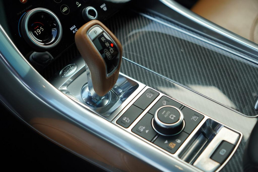 Land Rover Range Rover Sport 5.0 V8 SVR 575 PK / SVO Lak / Pano / Alcantara / Carbon / Trekhaak
