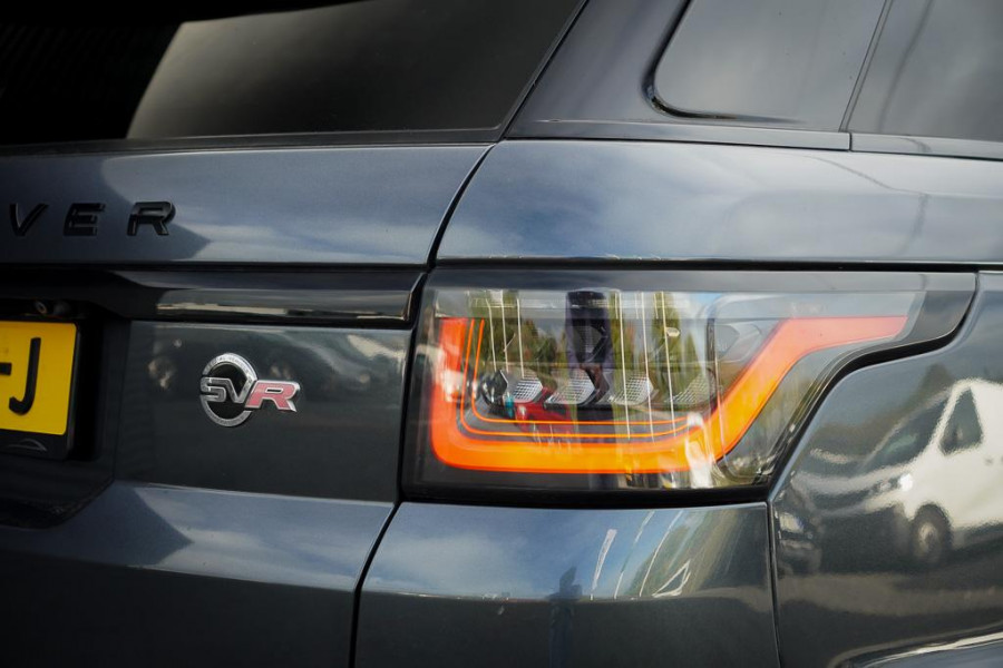 Land Rover Range Rover Sport 5.0 V8 SVR 575 PK / SVO Lak / Pano / Alcantara / Carbon / Trekhaak