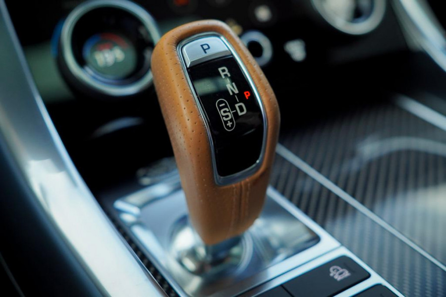 Land Rover Range Rover Sport 5.0 V8 SVR 575 PK / SVO Lak / Pano / Alcantara / Carbon / Trekhaak