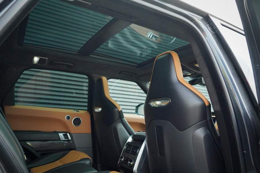 Land Rover Range Rover Sport 5.0 V8 SVR 575 PK / SVO Lak / Pano / Alcantara / Carbon / Trekhaak