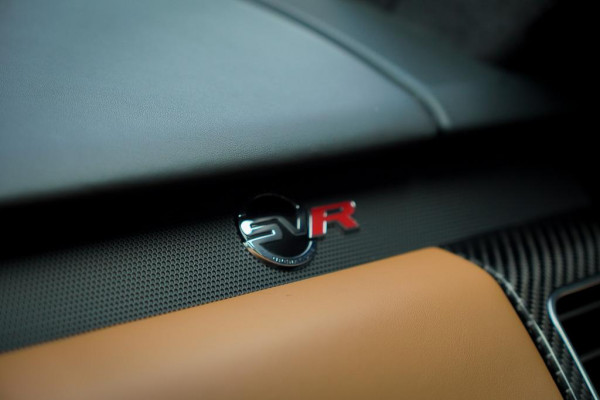 Land Rover Range Rover Sport 5.0 V8 SVR 575 PK / SVO Lak / Pano / Alcantara / Carbon / Trekhaak