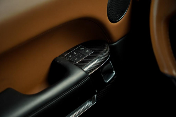 Land Rover Range Rover Sport 5.0 V8 SVR 575 PK / SVO Lak / Pano / Alcantara / Carbon / Trekhaak