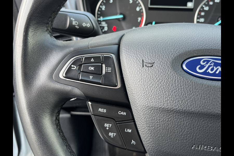 Ford EcoSport 1.0 EB Trend Ultim. TREKHAAK/NAVI/CRUISE C.C./DEALERONDERHOUDEN Ford EcoSport 1.0 EB Trend Ultim. TREKHAAK/NAVI/CRUISE C.C./DEALERONDERHOUDEN