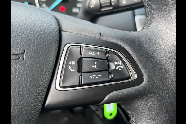 Ford EcoSport 1.0 EB Trend Ultim. TREKHAAK/NAVI/CRUISE C.C./DEALERONDERHOUDEN Ford EcoSport 1.0 EB Trend Ultim. TREKHAAK/NAVI/CRUISE C.C./DEALERONDERHOUDEN