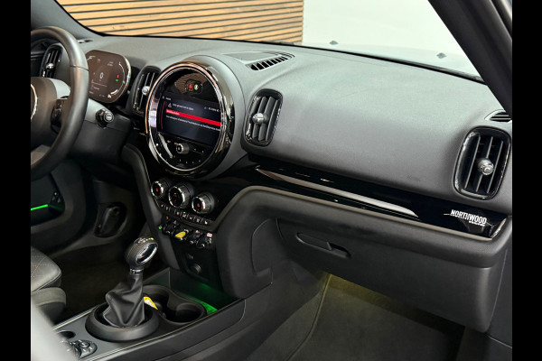 MINI Countryman Cooper S E ALL4 Northwood | Union Jack Led | Panoramadak | Camera | Leer | Sage Green |