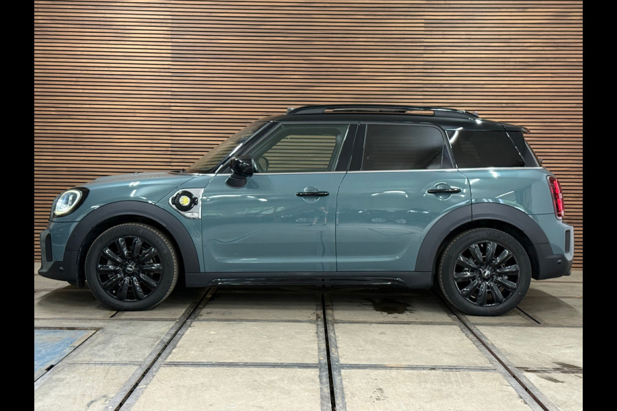 MINI Countryman Cooper S E ALL4 Northwood | Union Jack Led | Panoramadak | Camera | Leer | Sage Green |
