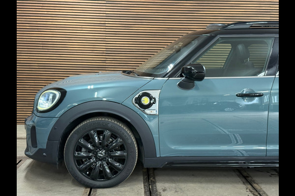 MINI Countryman Cooper S E ALL4 Northwood | Union Jack Led | Panoramadak | Camera | Leer | Sage Green |