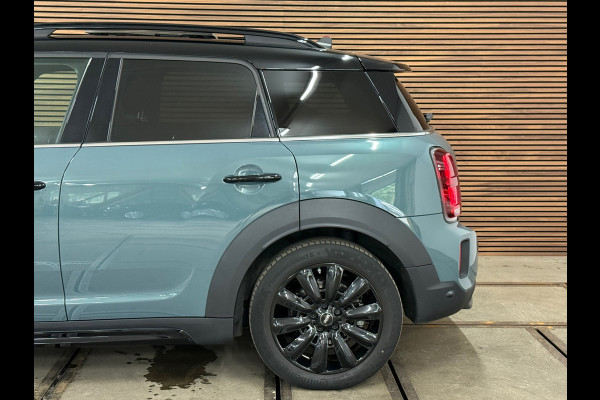MINI Countryman Cooper S E ALL4 Northwood | Union Jack Led | Panoramadak | Camera | Leer | Sage Green |