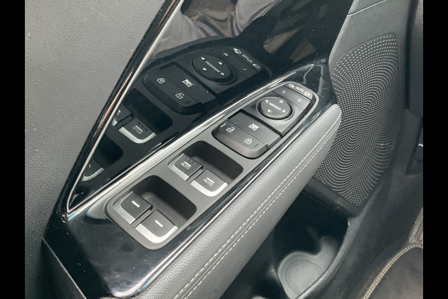 Kia Niro 1.6 GDi Hybrid DynamicLine 1Eig Trekhaak Nav/Cam Adap.Cruise Carplay NL-Auto!