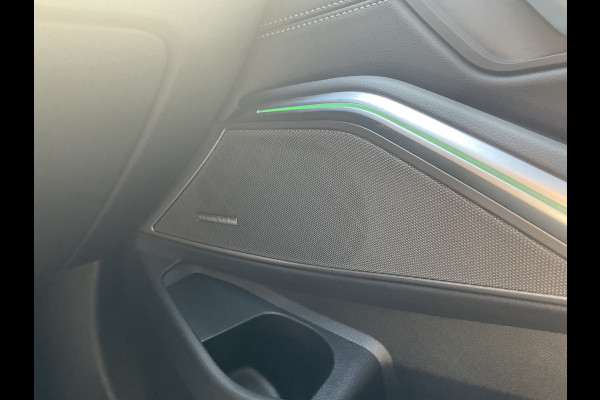 BMW 3-serie 330e xDrive Nieuwstaat Open dak Harman/kordon Elec. t-haak Sportstoelen Headup BMW 3-serie 330e xDrive Nieuwstaat Open dak Harman/kordon Elec. t-haak Sportstoelen Headup