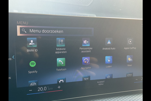 BMW 3-serie 330e xDrive Nieuwstaat Open dak Harman/kordon Elec. t-haak Sportstoelen Headup BMW 3-serie 330e xDrive Nieuwstaat Open dak Harman/kordon Elec. t-haak Sportstoelen Headup