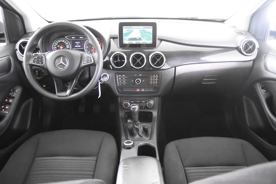 Mercedes-Benz B-Klasse 180 d *2e Eigenaar*Navigatie*Camera* Mercedes-Benz B-Klasse 180 d *2e Eigenaar*Navigatie*Camera*