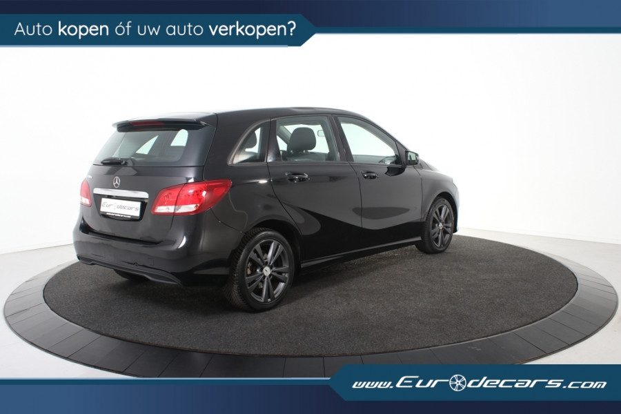 Mercedes-Benz B-Klasse 180 d *2e Eigenaar*Navigatie*Camera* Mercedes-Benz B-Klasse 180 d *2e Eigenaar*Navigatie*Camera*