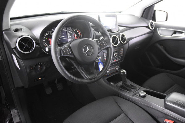 Mercedes-Benz B-Klasse 180 d *2e Eigenaar*Navigatie*Camera* Mercedes-Benz B-Klasse 180 d *2e Eigenaar*Navigatie*Camera*