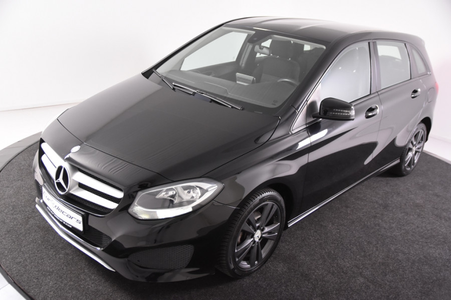 Mercedes-Benz B-Klasse 180 d *2e Eigenaar*Navigatie*Camera* Mercedes-Benz B-Klasse 180 d *2e Eigenaar*Navigatie*Camera*