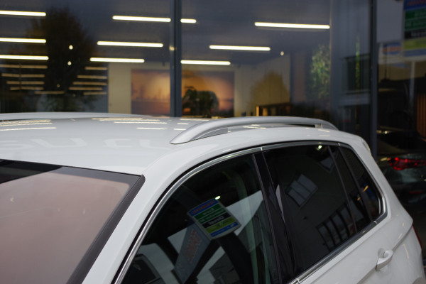 Volkswagen Tiguan 1.4 TSI 150 PK 4Motion Automaat R-Line Highline, Trekhaak, Camera, LED, Winterpakket Volkswagen Tiguan 1.4 TSI 150 PK 4Motion Automaat R-Line Highline, Trekhaak, Camera, LED, Winterpakket