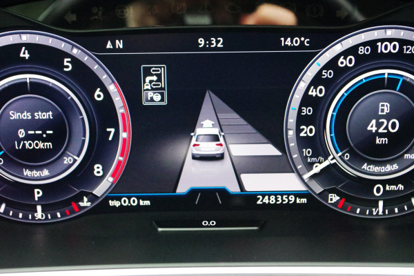 Volkswagen Tiguan 1.4 TSI 150 PK 4Motion Automaat R-Line Highline, Trekhaak, Camera, LED, Winterpakket Volkswagen Tiguan 1.4 TSI 150 PK 4Motion Automaat R-Line Highline, Trekhaak, Camera, LED, Winterpakket