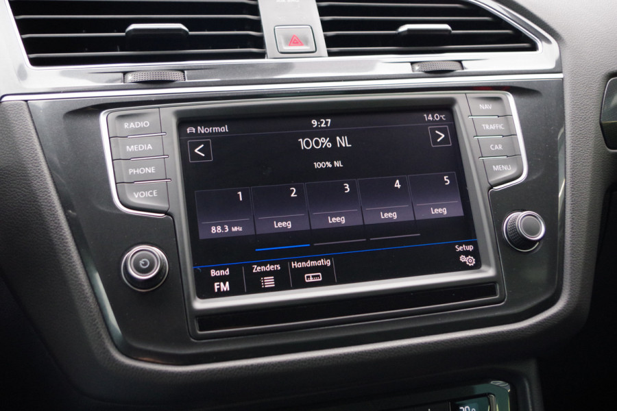 Volkswagen Tiguan 1.4 TSI 150 PK 4Motion Automaat R-Line Highline, Trekhaak, Camera, LED, Winterpakket Volkswagen Tiguan 1.4 TSI 150 PK 4Motion Automaat R-Line Highline, Trekhaak, Camera, LED, Winterpakket