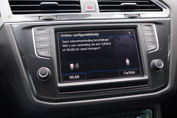 Volkswagen Tiguan 1.4 TSI 150 PK 4Motion Automaat R-Line Highline, Trekhaak, Camera, LED, Winterpakket Volkswagen Tiguan 1.4 TSI 150 PK 4Motion Automaat R-Line Highline, Trekhaak, Camera, LED, Winterpakket