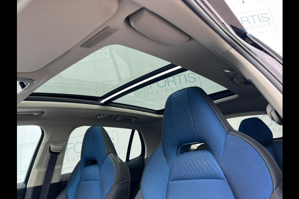 Lynk & Co 01 1.5 4X ZWART OP VOORRAAD! NL AUTO | TREKHAAK | CAMERA | PANO |