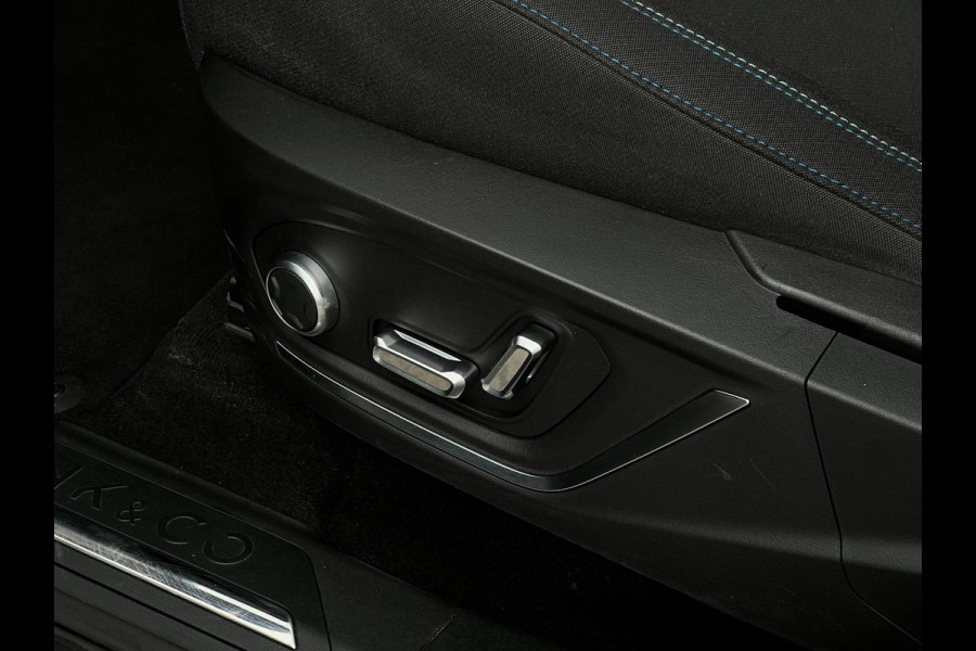 Lynk & Co 01 1.5 4X ZWART OP VOORRAAD! NL AUTO | TREKHAAK | CAMERA | PANO |