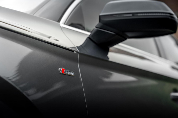 Audi Q5 2.0 TFSI Quattro Sport S Line Edition 252 PK Aut. Pano Stoelverwarming Xenon 19''