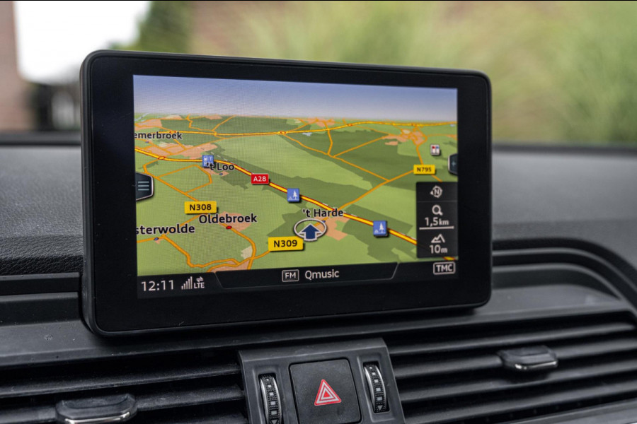 Audi Q5 2.0 TFSI Quattro Sport S Line Edition 252 PK Aut. Pano Stoelverwarming Xenon 19''