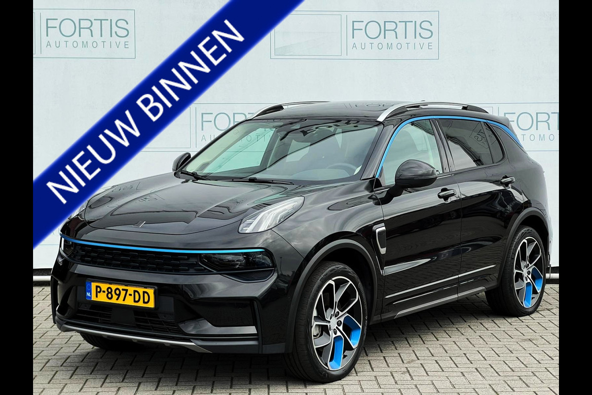 Lynk & Co 01 1.5 4X ZWART OP VOORRAAD! NL AUTO | TREKHAAK | CAMERA | PANO |