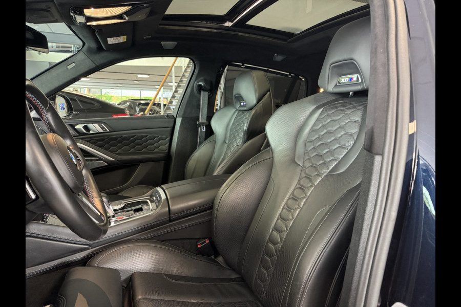 BMW X6 M Competition / Trekhaak / Panoramadak / 360Camera / Head-up / Rear Entertainment / Bowers & Wilkens / 22'' / Softclose / Intr.voorverwarming / Carbon intr. / Stoelventilatie / Stuur+Stoelverwarming / DAB