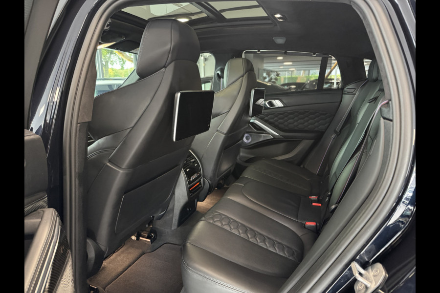 BMW X6 M Competition / Trekhaak / Panoramadak / 360Camera / Head-up / Rear Entertainment / Bowers & Wilkens / 22'' / Softclose / Intr.voorverwarming / Carbon intr. / Stoelventilatie / Stuur+Stoelverwarming / DAB
