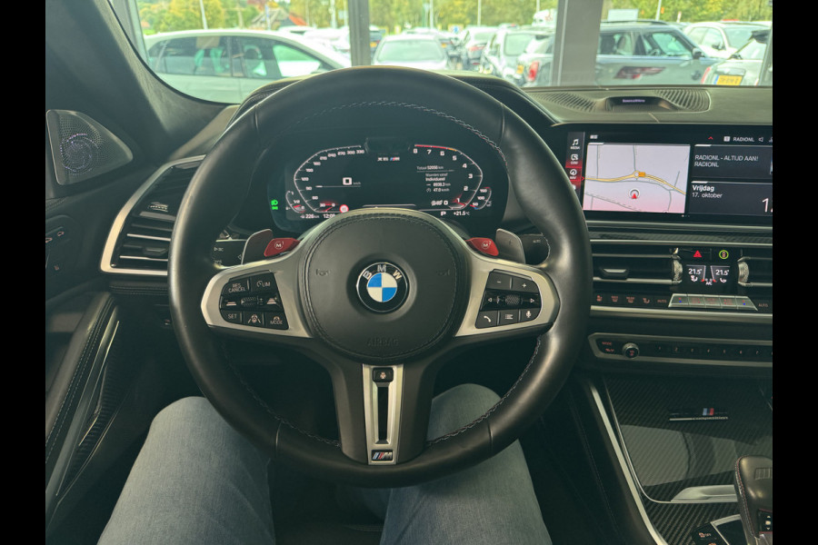 BMW X6 M Competition / Trekhaak / Panoramadak / 360Camera / Head-up / Rear Entertainment / Bowers & Wilkens / 22'' / Softclose / Intr.voorverwarming / Carbon intr. / Stoelventilatie / Stuur+Stoelverwarming / DAB