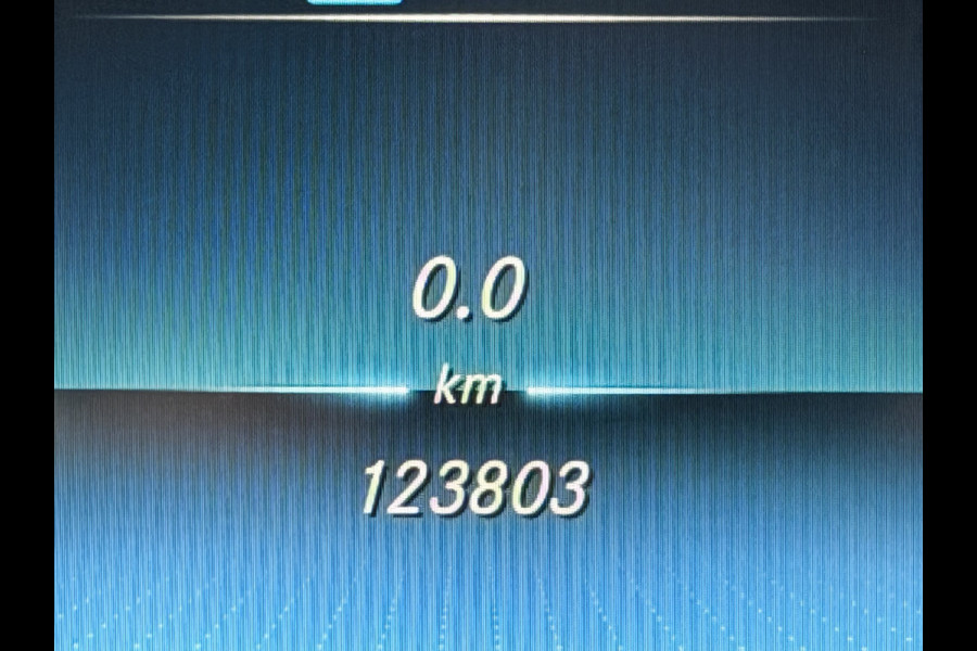 Mercedes-Benz GLC 300de 4MATIC Business Solution AMG night pakket Mercedes-Benz GLC 300de 4MATIC Business Solution AMG night pakket