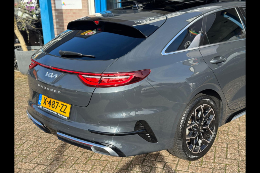 Kia ProCeed 1.0 T-GDi GT-Line 2024 PANO NAVI NAP BTW 1e Eig! Kia ProCeed 1.0 T-GDi GT-Line 2024 PANO NAVI NAP BTW 1e Eig!
