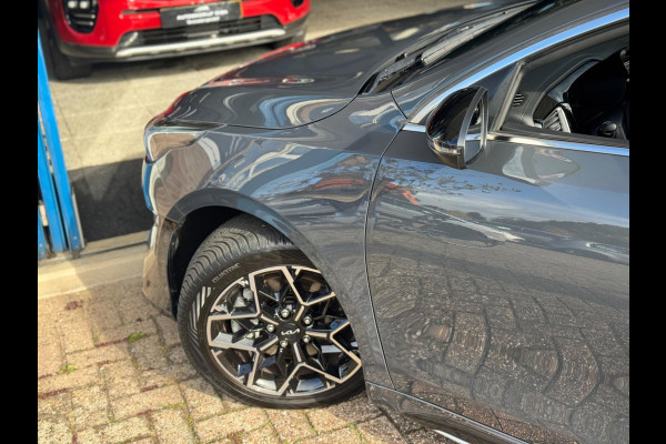 Kia ProCeed 1.0 T-GDi GT-Line 2024 PANO NAVI NAP BTW 1e Eig! Kia ProCeed 1.0 T-GDi GT-Line 2024 PANO NAVI NAP BTW 1e Eig!