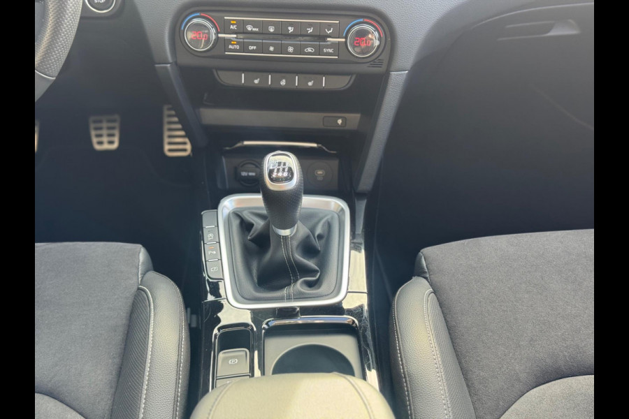 Kia ProCeed 1.0 T-GDi GT-Line 2024 PANO NAVI NAP BTW 1e Eig! Kia ProCeed 1.0 T-GDi GT-Line 2024 PANO NAVI NAP BTW 1e Eig!