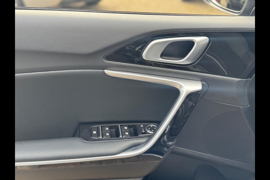 Kia ProCeed 1.0 T-GDi GT-Line 2024 PANO NAVI NAP BTW 1e Eig! Kia ProCeed 1.0 T-GDi GT-Line 2024 PANO NAVI NAP BTW 1e Eig!
