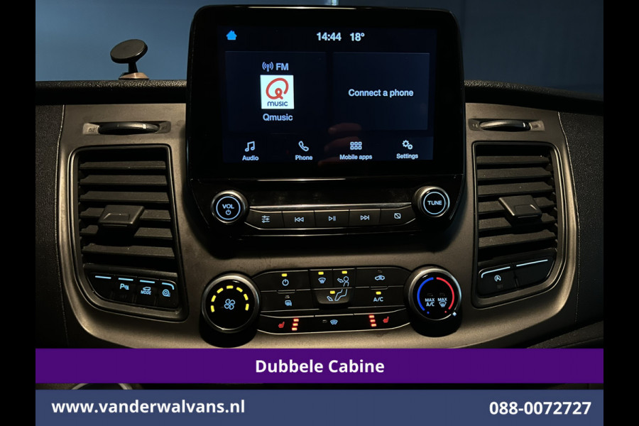 Ford Transit Custom 2.0 TDCI 130pk L2H1 Dubbele Cabine Euro6 Airco | 5-Zits | Camera | 2x zijdeur | Apple Carplay Cruisecontrol, LED, LM velgen, Stoelverwarming, Verwarmde voorruit, Parkeersensoren, Sidebars, 2800kg trekvermogen Ford Transit Custom 2.0 TDCI 130pk L2H1 Dubbele Cabine Euro6 Airco | 5-Zits | Camera | 2x zijdeur | Apple Carplay Cruisecontrol, LED, LM velgen, Stoelverwarming, Verwarmde voorruit, Parkeersensoren, Sidebars, 2800kg trekvermogen