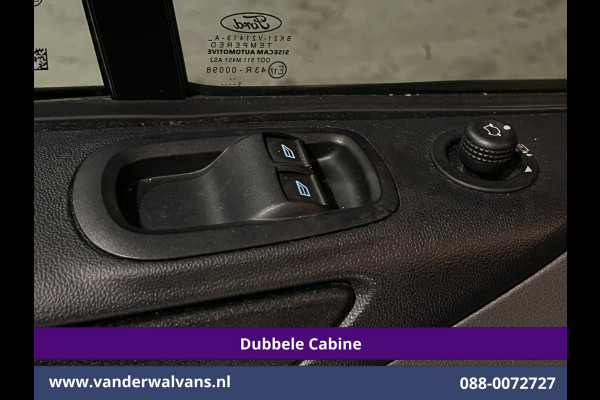 Ford Transit Custom 2.0 TDCI 130pk L2H1 Dubbele Cabine Euro6 Airco | 5-Zits | Camera | 2x zijdeur | Apple Carplay Cruisecontrol, LED, LM velgen, Stoelverwarming, Verwarmde voorruit, Parkeersensoren, Sidebars, 2800kg trekvermogen Ford Transit Custom 2.0 TDCI 130pk L2H1 Dubbele Cabine Euro6 Airco | 5-Zits | Camera | 2x zijdeur | Apple Carplay Cruisecontrol, LED, LM velgen, Stoelverwarming, Verwarmde voorruit, Parkeersensoren, Sidebars, 2800kg trekvermogen