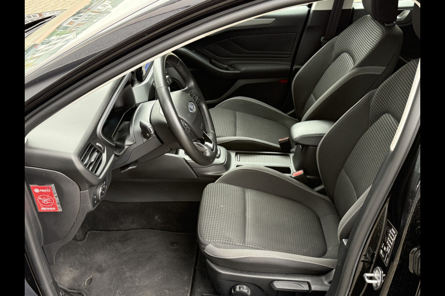 Ford FOCUS Wagon 1.0 EcoBoost Connected | Lane assist | Navigatie | Bluetooth Ford FOCUS Wagon 1.0 EcoBoost Connected | Lane assist | Navigatie | Bluetooth